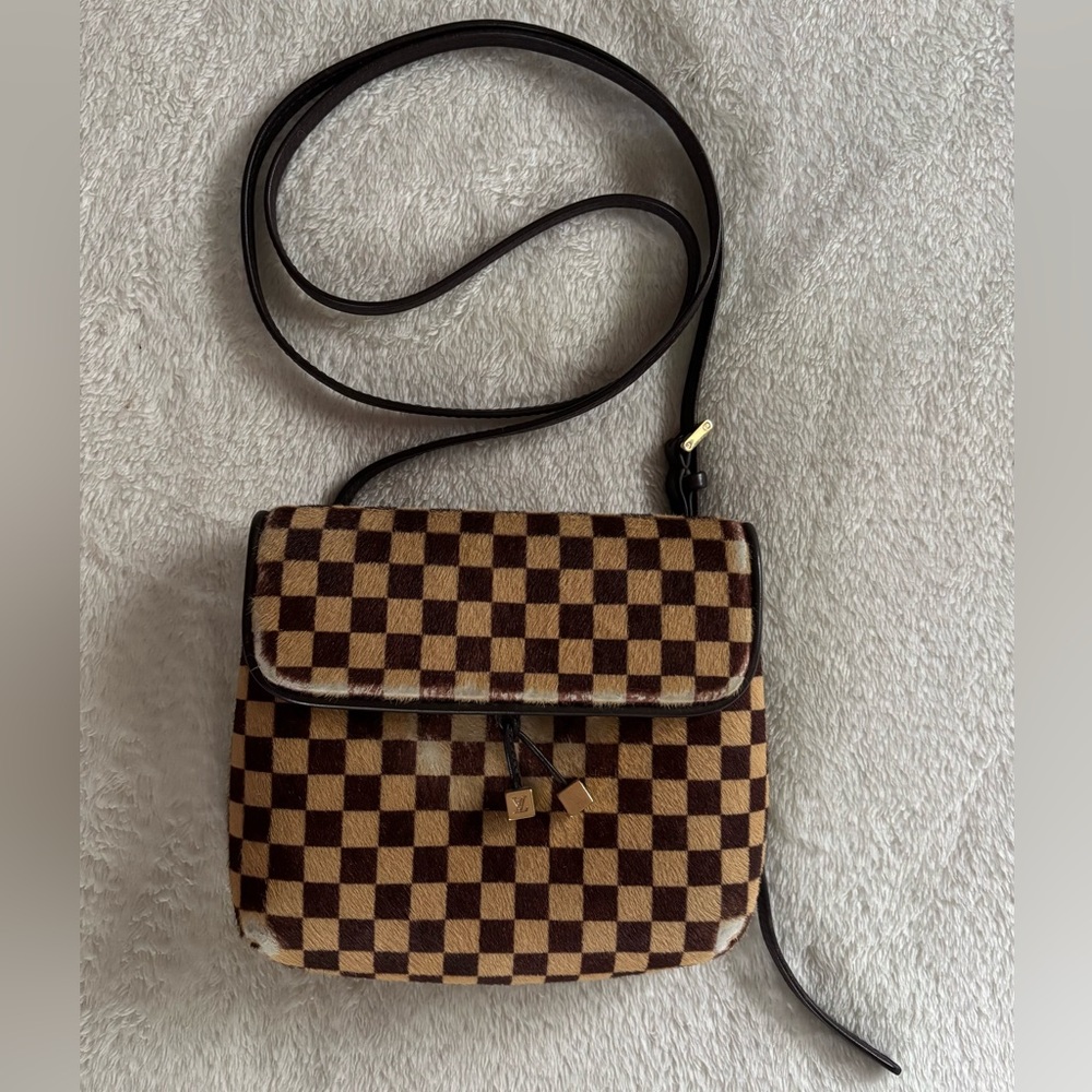 😍 Louis Vuitton Damier Sauvage Gazelle Pouchette Bag